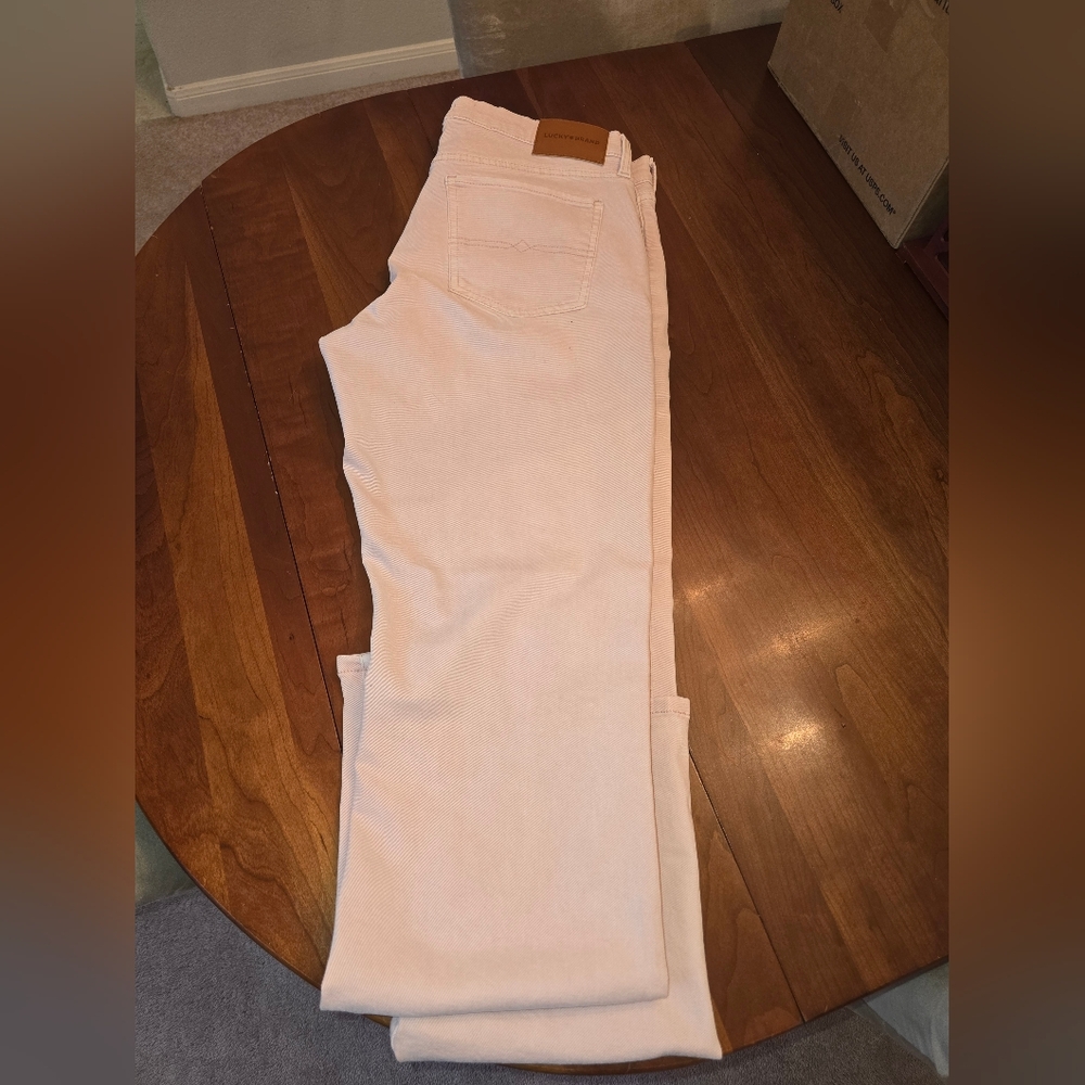 Lucky Brand Pink Flare & Wide Leg Jeans NWOT - Picture 5 of 7